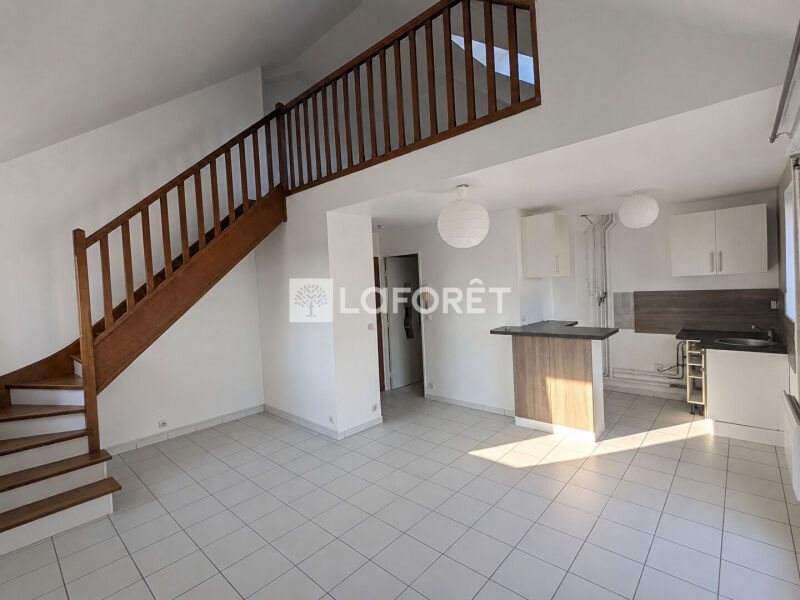 Appartement à louer, 36m², Pontault-Combault