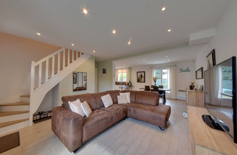 Maison à vendre, 92m², Chevry-Cossigny
