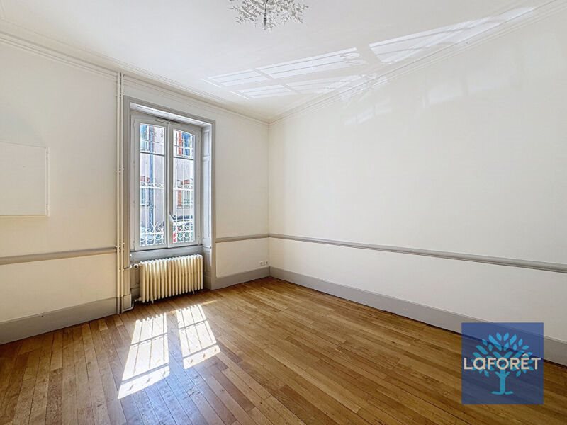 Maison à vendre, 232m², La Roche-sur-Yon