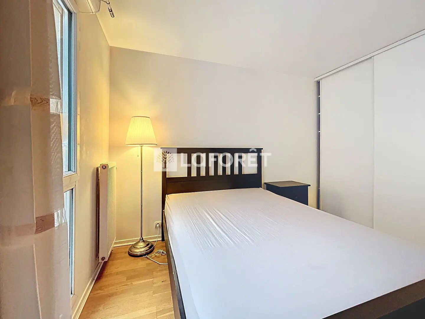 Appartement à louer, 35m², Courbevoie