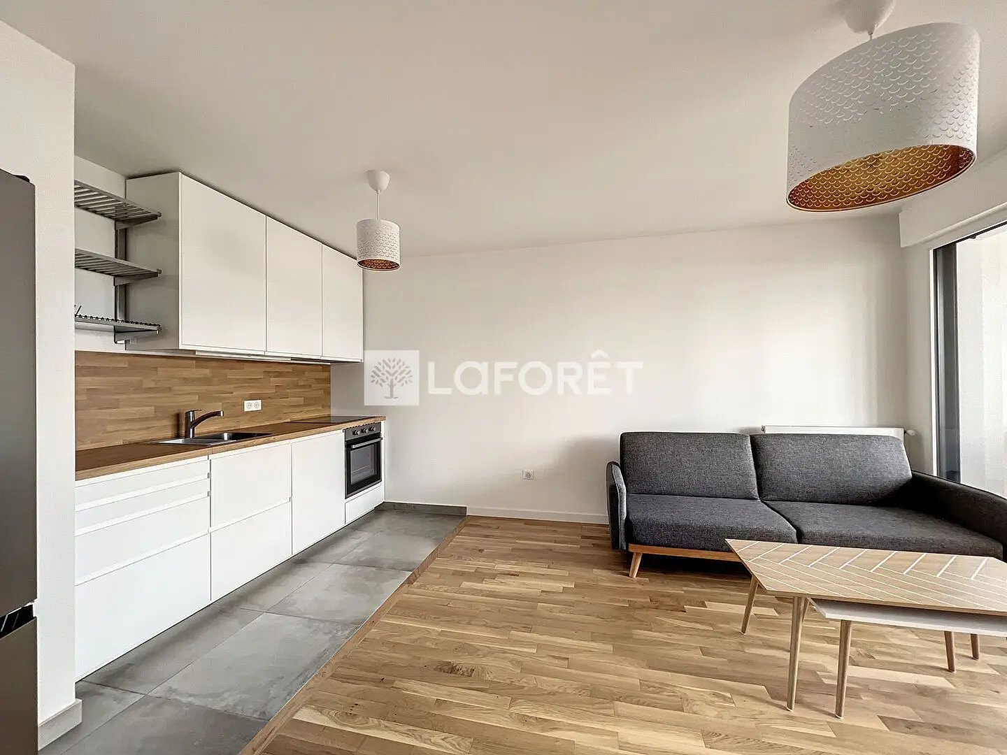 Appartement à louer, 41m², Courbevoie
