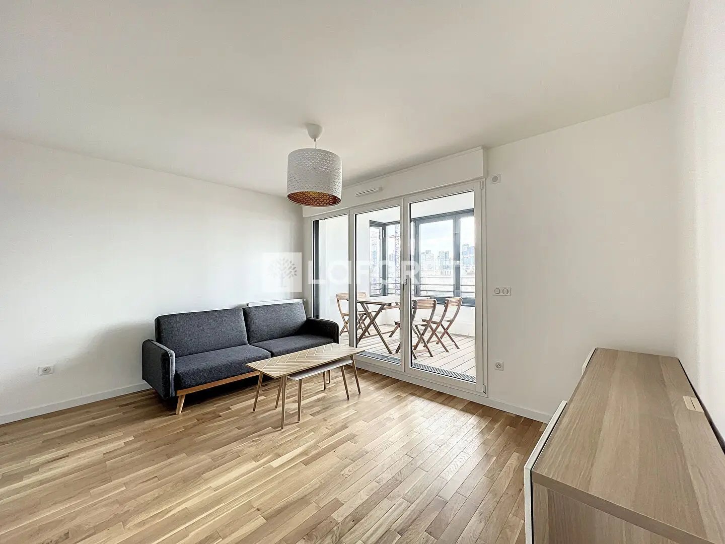Appartement à louer, 41m², Courbevoie