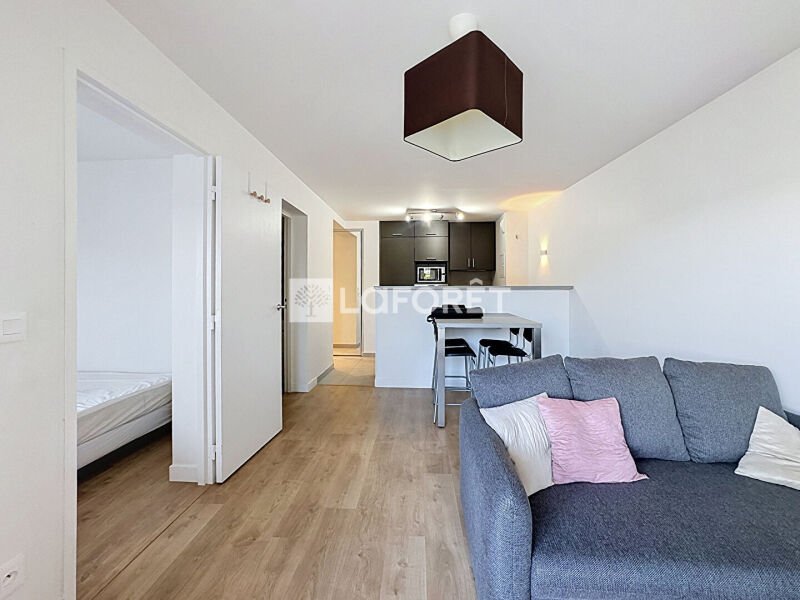 Appartement à louer, 41m², Courbevoie