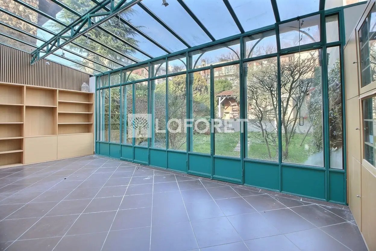 Maison à vendre, 220m², Suresnes