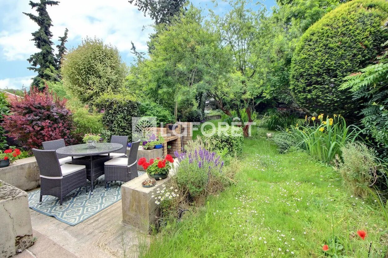 Maison à vendre, 264m², Suresnes