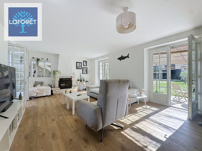 Maison à vendre, 164m², Valmondois