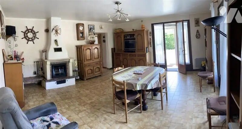 Maison à vendre, 6m², Villecien