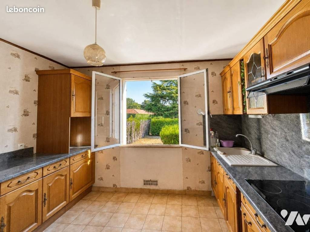 Maison à vendre, 98m², Luisant