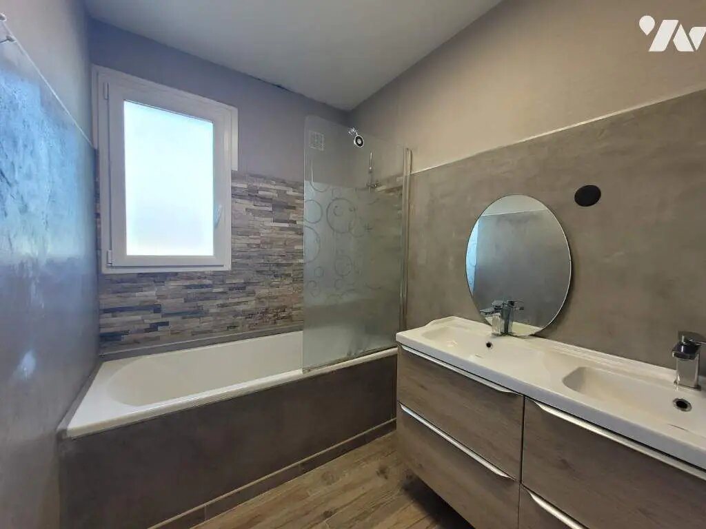 Maison à vendre, 117m², Brécé