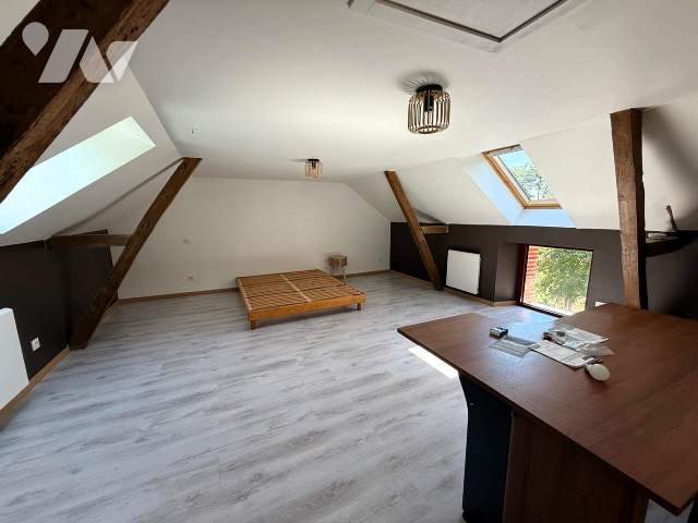 Maison à louer, 69m², Gahard