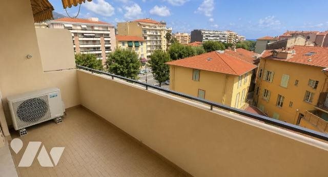 Appartement à vendre, 54m², Menton