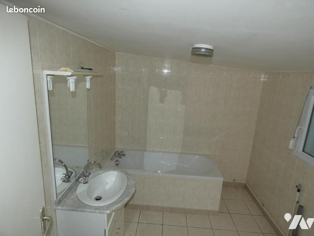 Maison à vendre, 102m², La Longueville