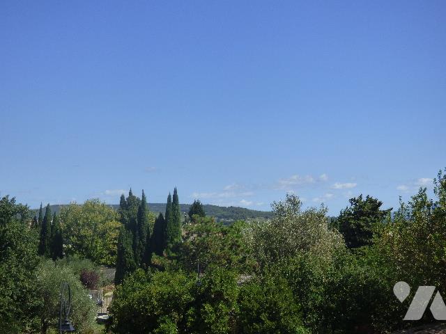 Appartement à vendre, 135m², Sainte-Cécile-les-Vignes