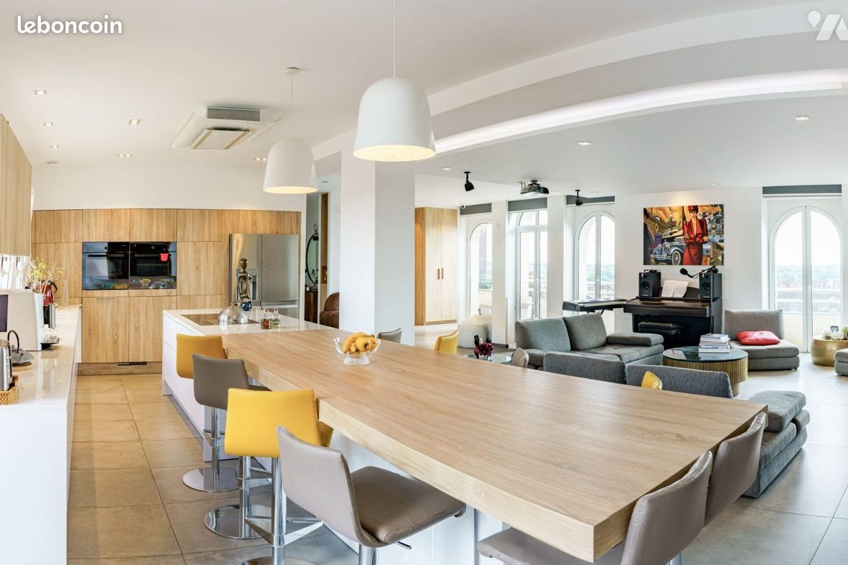 Appartement à vendre, 212m², Saint-Quentin