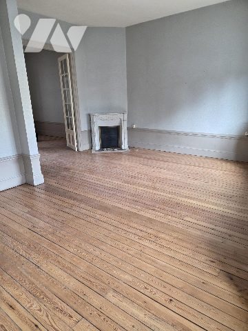 Maison à louer, 183m², Saint-Quentin