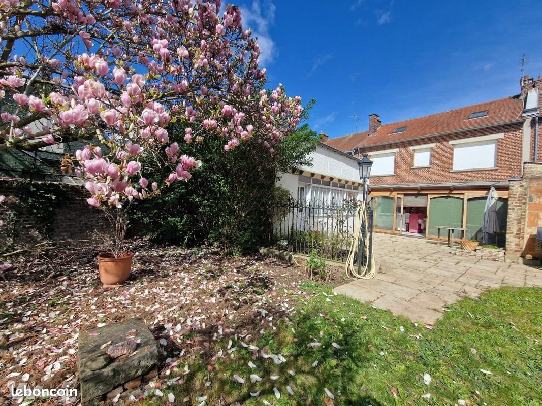 Maison à vendre, 179m², Saint-Quentin