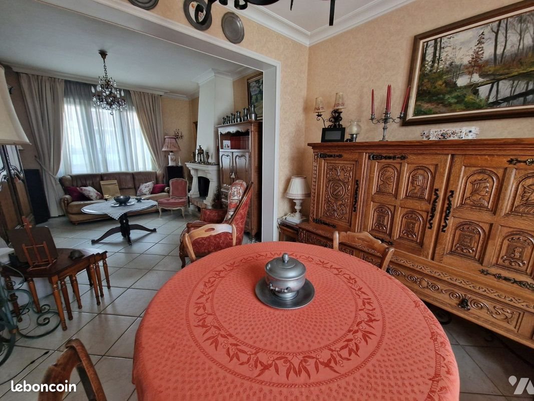 Maison à vendre, 179m², Saint-Quentin