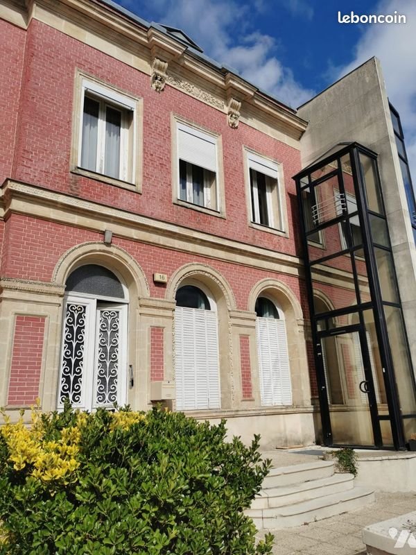 Appartement à louer, 163m², Saint-Quentin