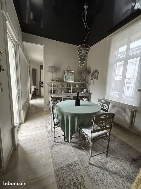 Maison à vendre, 249m², Saint-Quentin