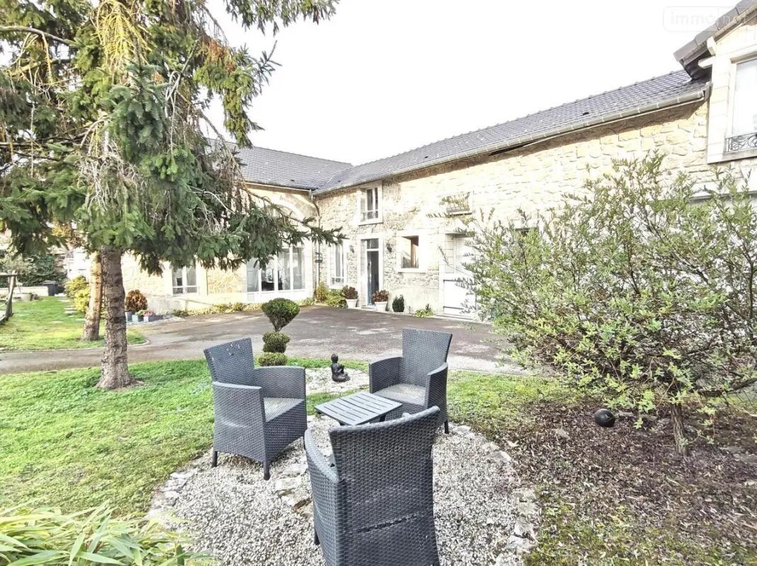 Maison à vendre, 220m², Caurel
