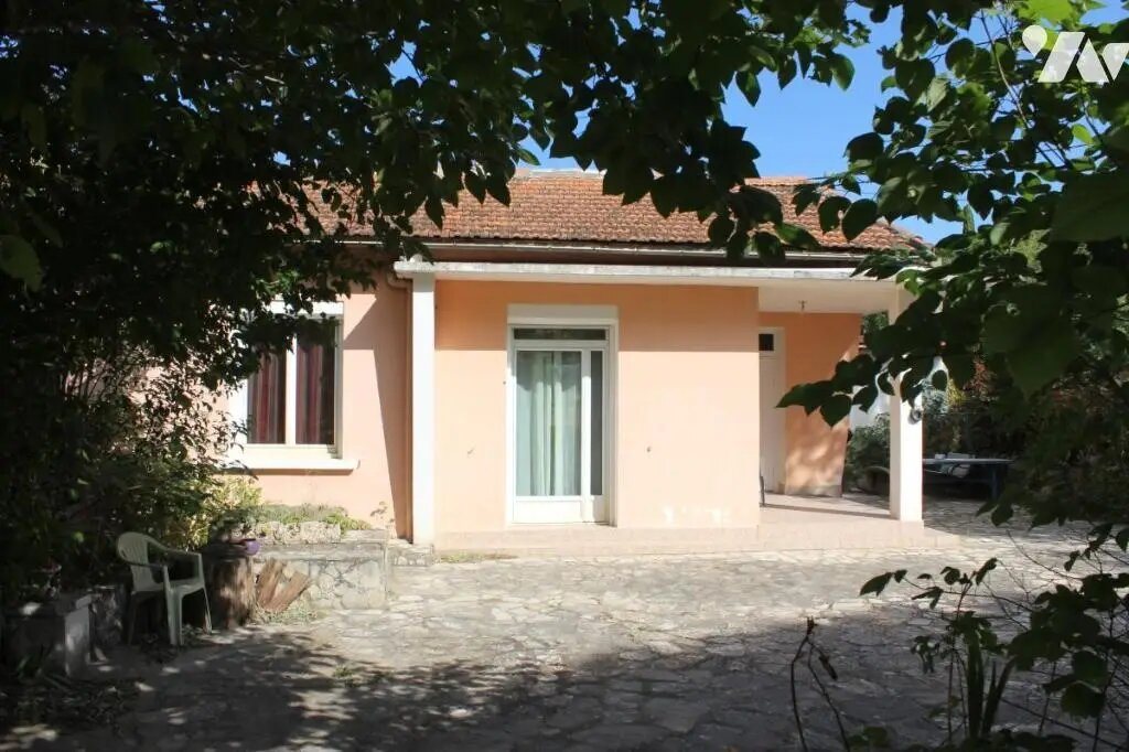 Maison à vendre, 71m², Valréas