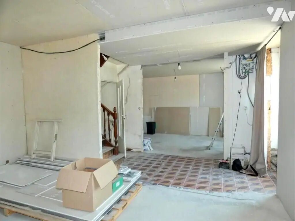 Maison à vendre, 4m², Châteauneuf-du-Faou