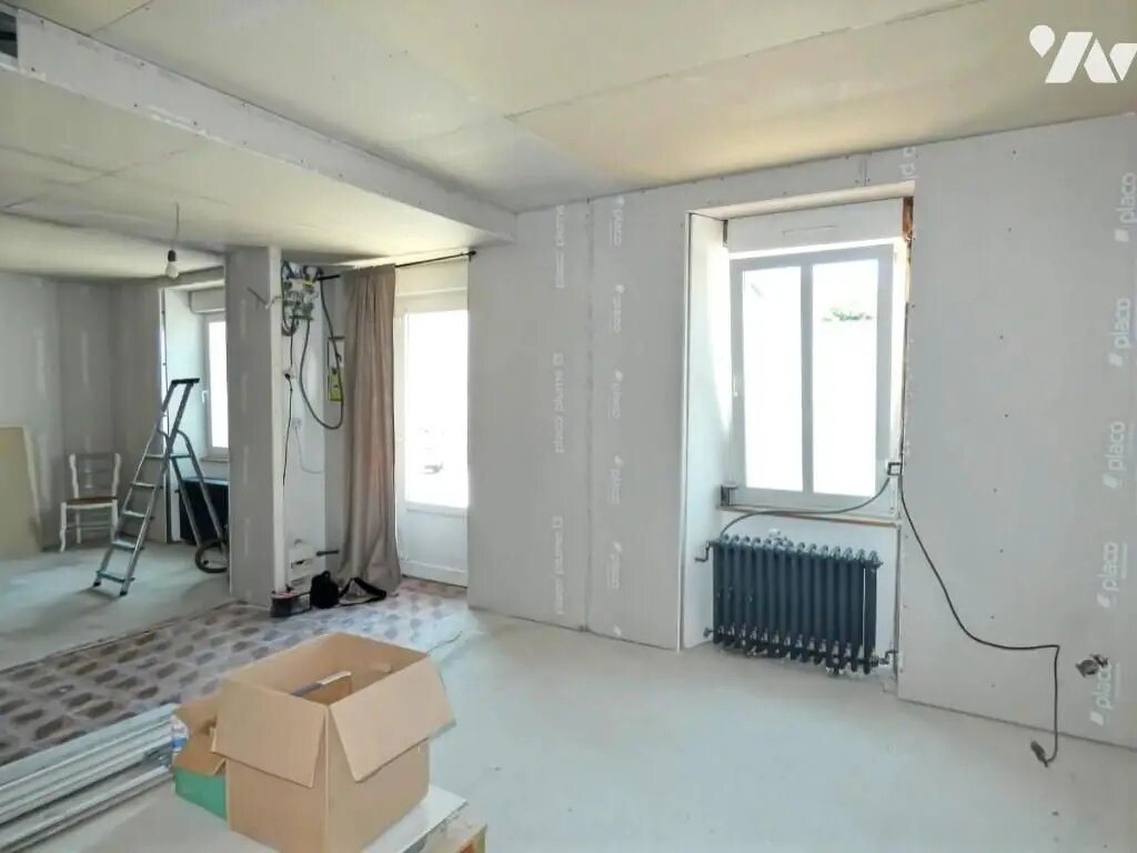 Maison à vendre, 4m², Châteauneuf-du-Faou
