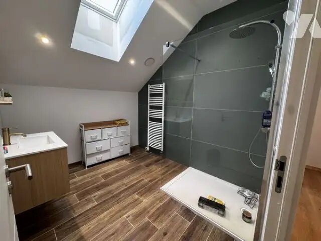 Maison à vendre, 7m², Wassy