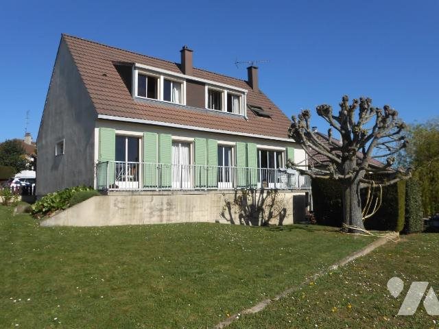 Maison à vendre, 144m², Beynes