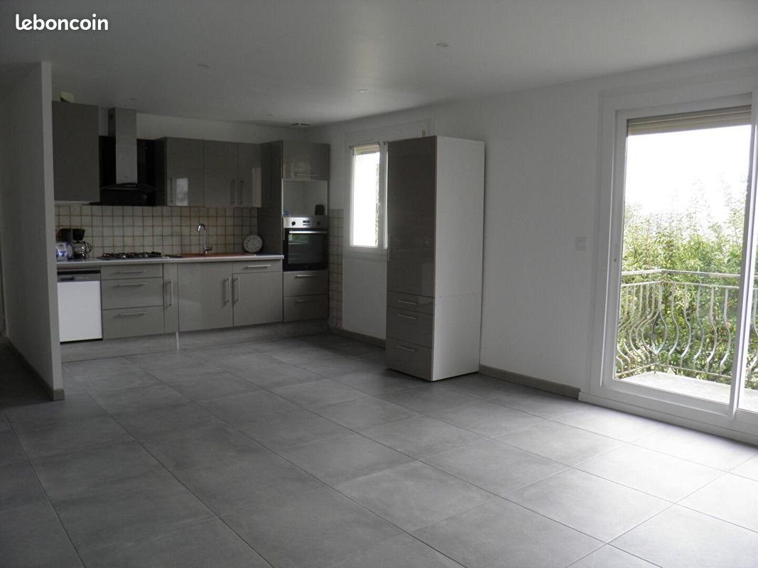 Maison à louer, 90m², Saint-Aubin-d'Aubigné