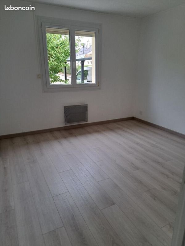 Maison à louer, 90m², Saint-Aubin-d'Aubigné