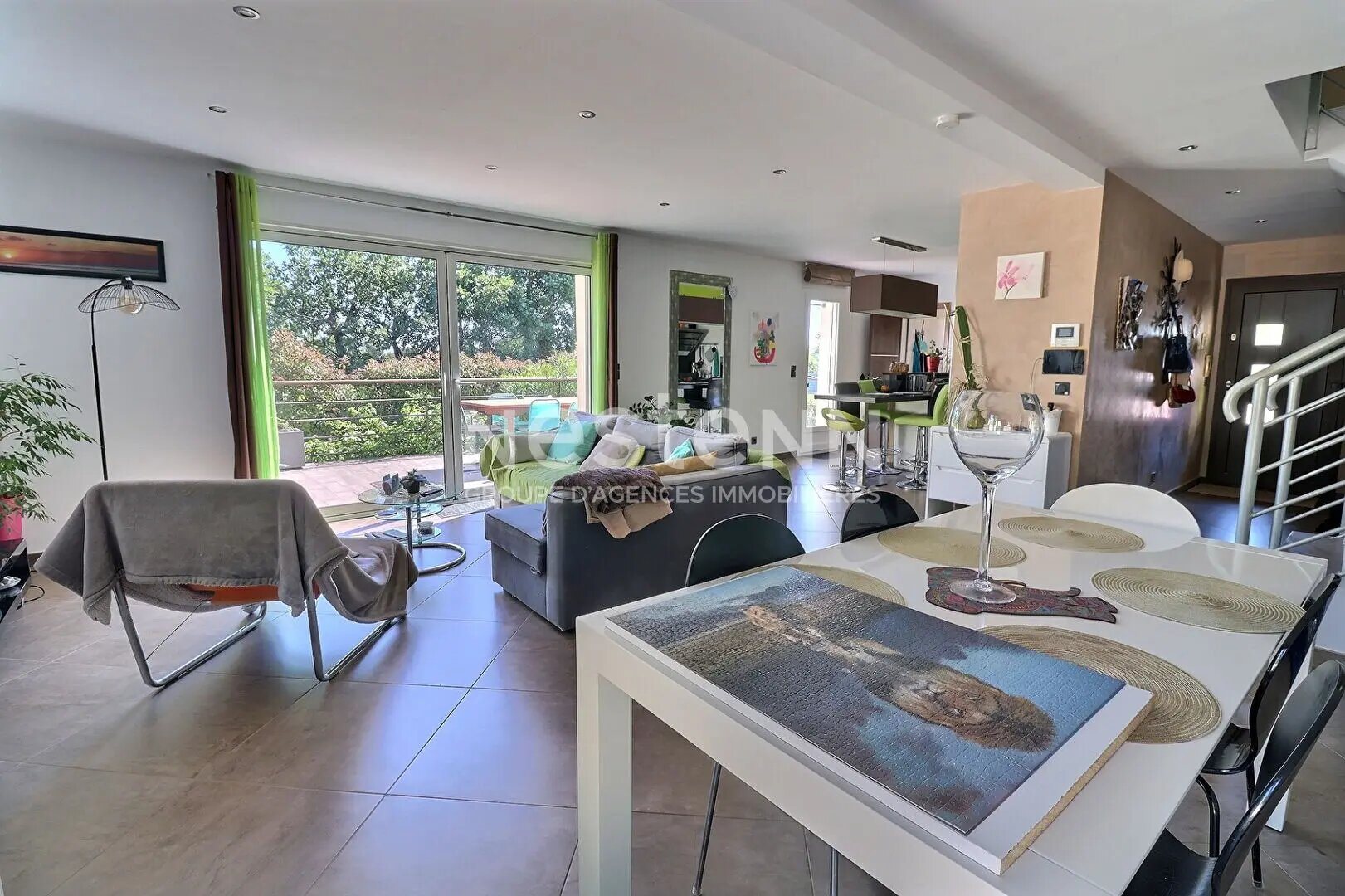 Maison à vendre, 150m², Mimet