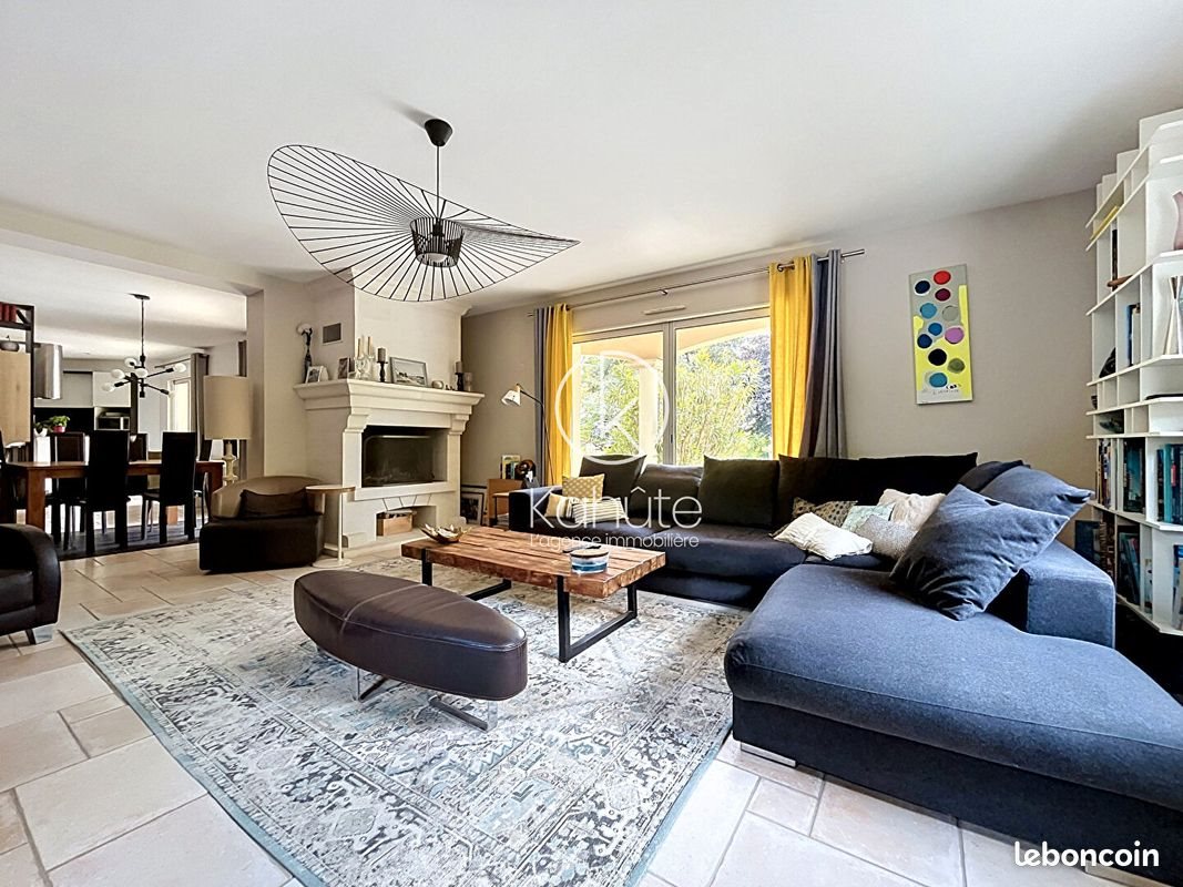 Maison à vendre, 203m², Saint-Cyr-au-Mont-d'Or