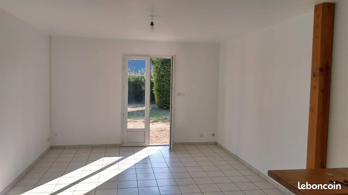 Maison à louer, 68m², Doué-en-Anjou