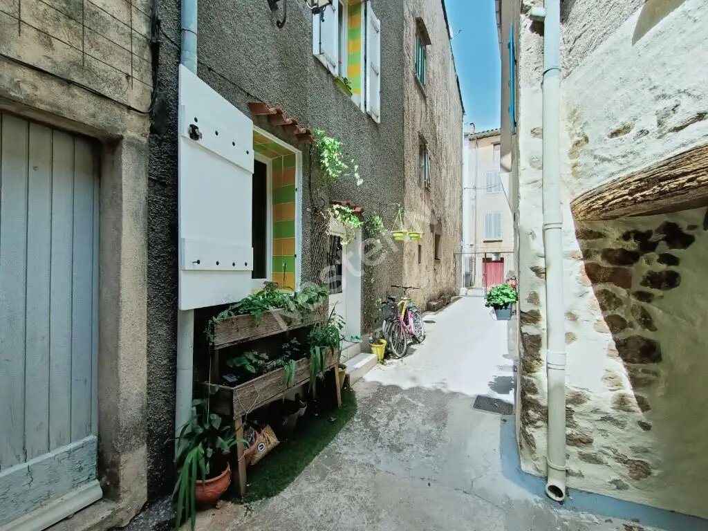 Maison à vendre, 70m², La Roquebrussanne