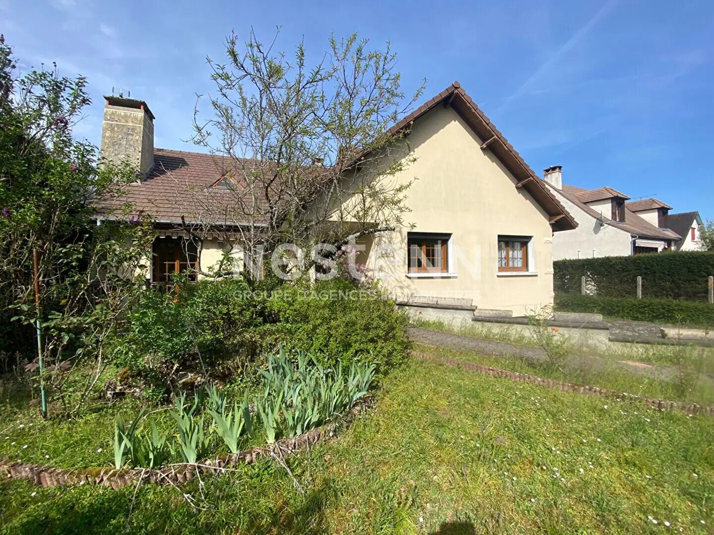 Maison à vendre, 105m², D'Huison-Longueville