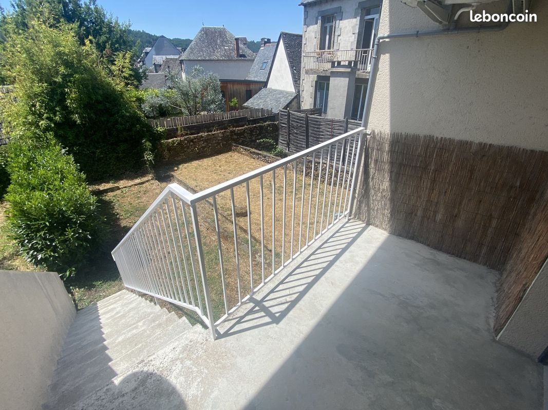 Appartement à louer, 41m², Argentat