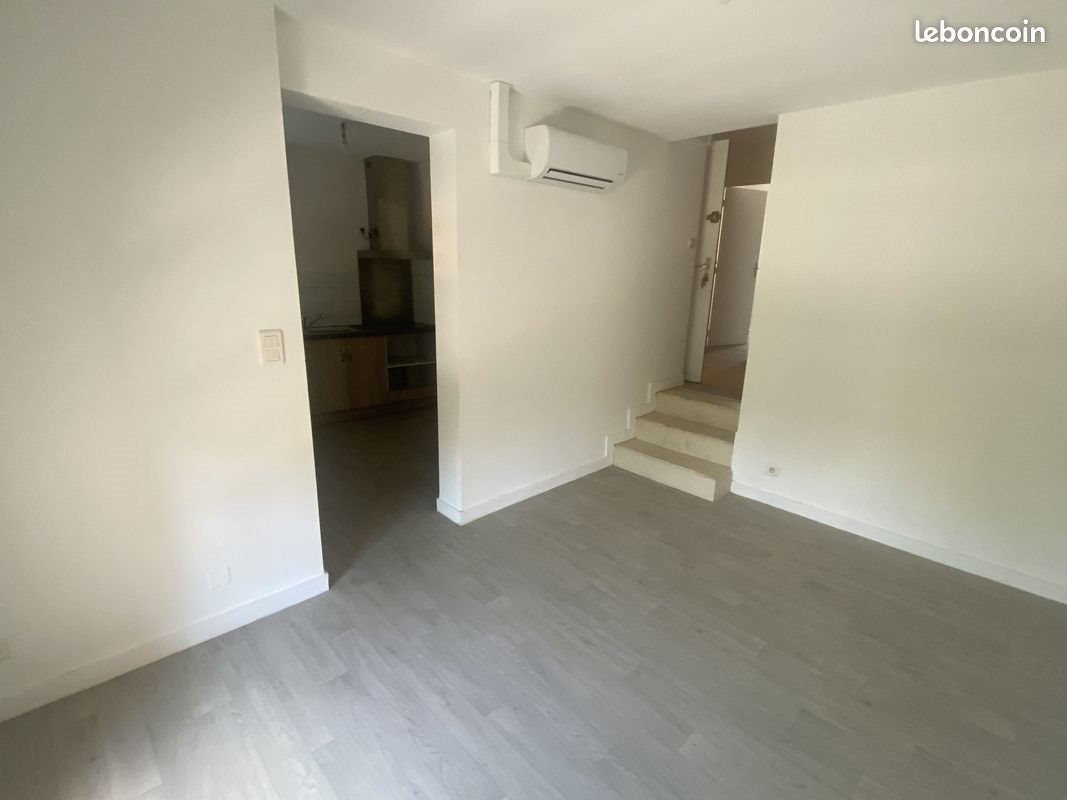 Appartement à louer, 41m², Argentat
