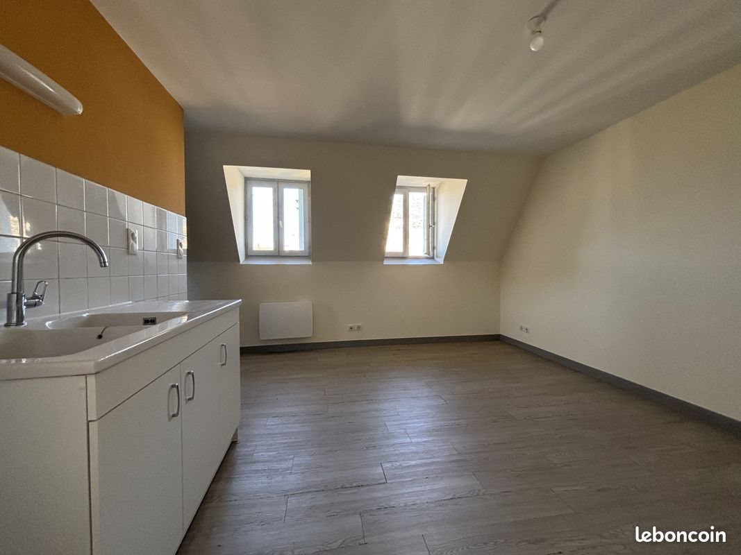 Appartement à louer, 30m², Argentat