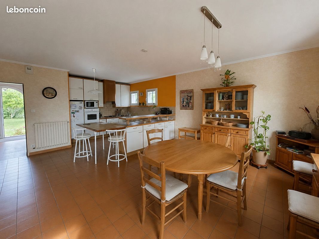 Maison à vendre, 167m², Saumur