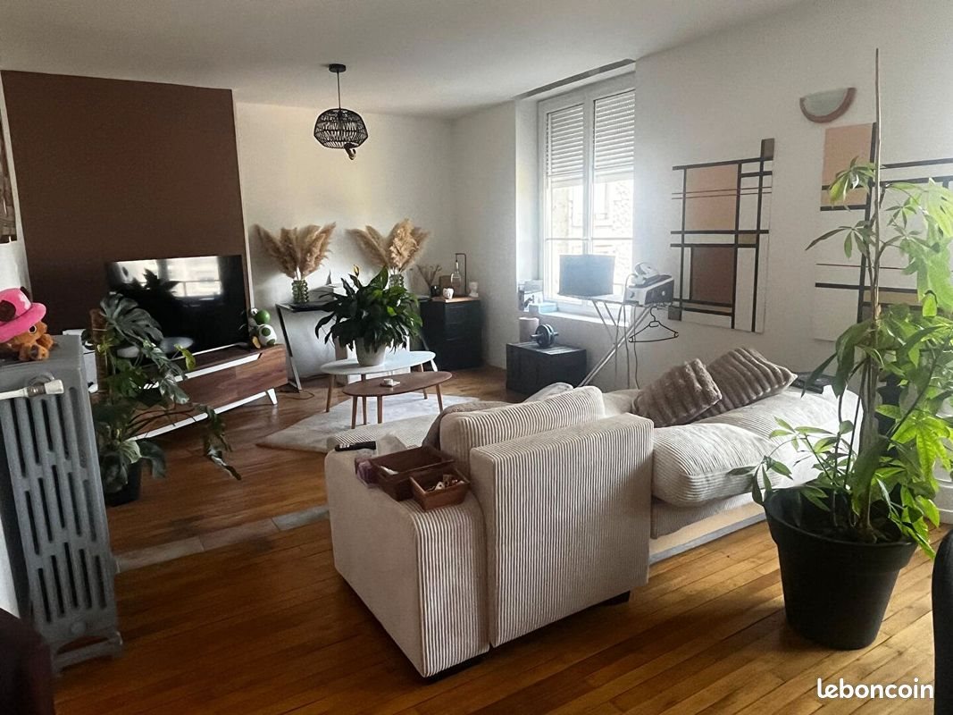 Appartement à louer, 79m², Saumur
