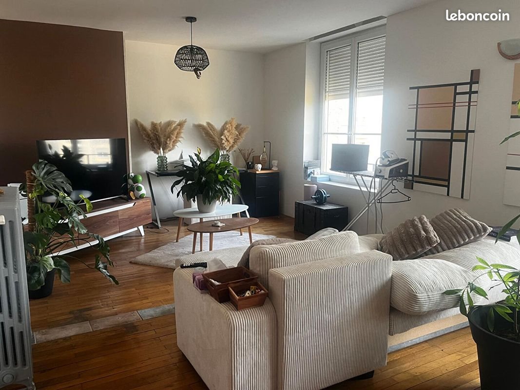 Appartement à louer, 79m², Saumur