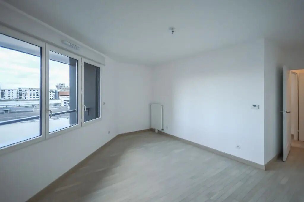 Appartement à louer, 45m², Suresnes