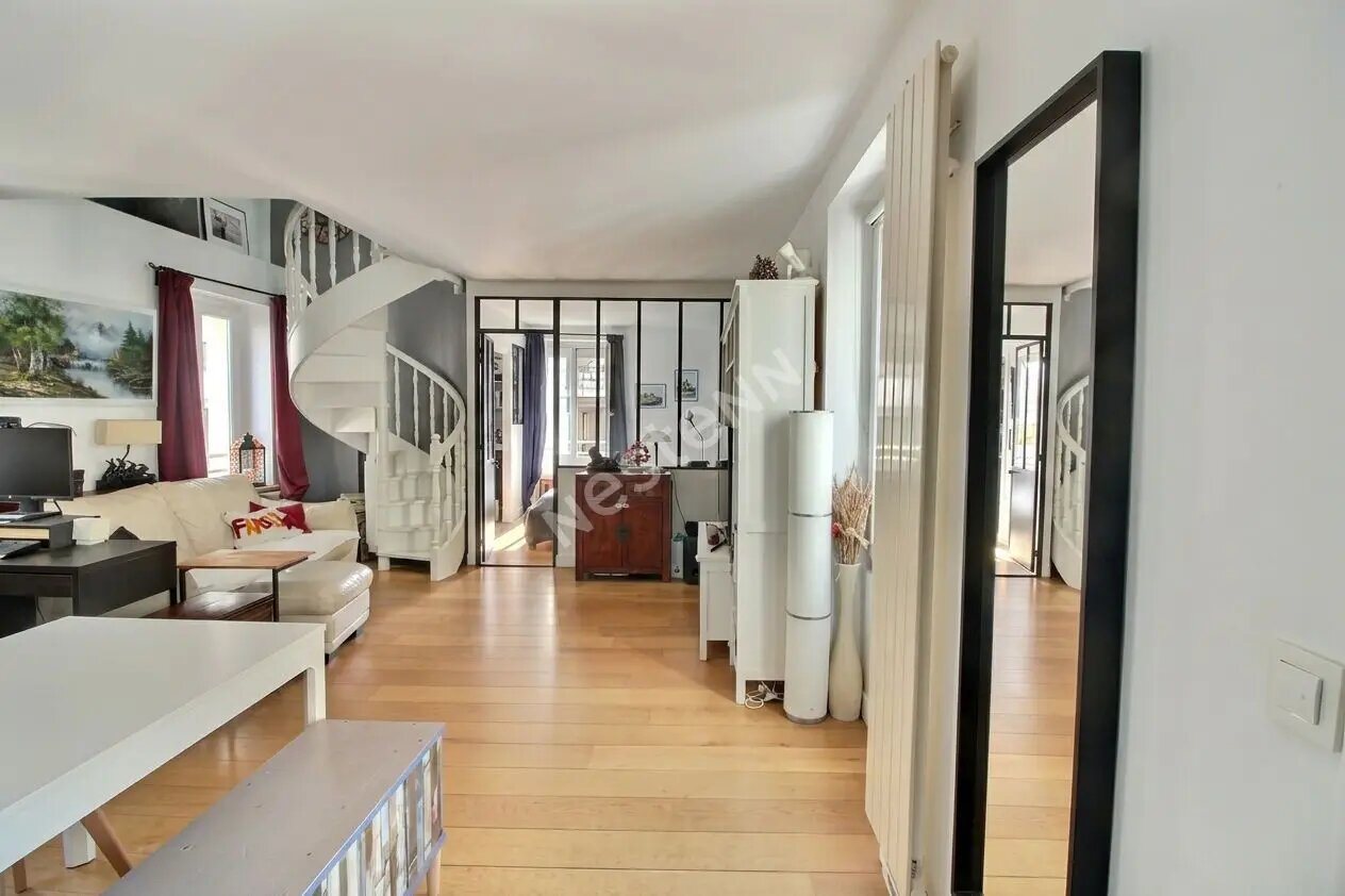 Appartement à vendre, 75m², Suresnes