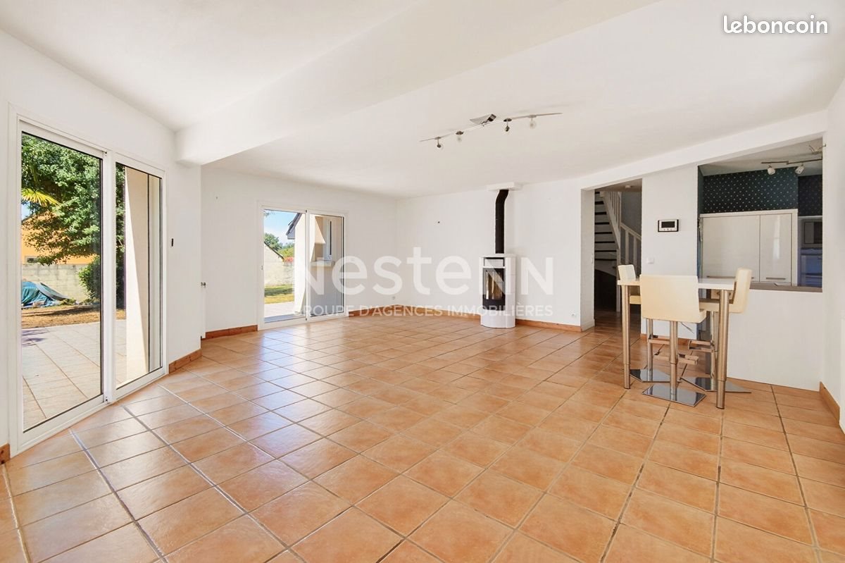 Maison à vendre, 124m², Plédran