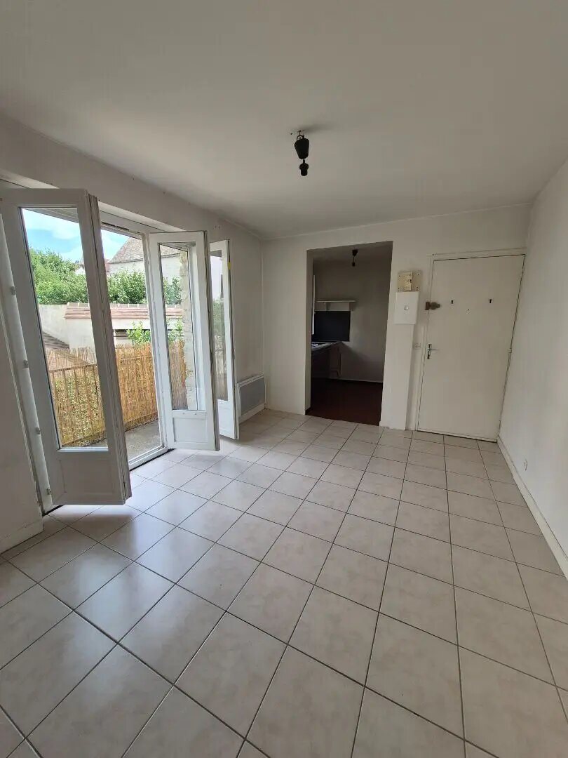Appartement à louer, 30m², La Ferté-Alais