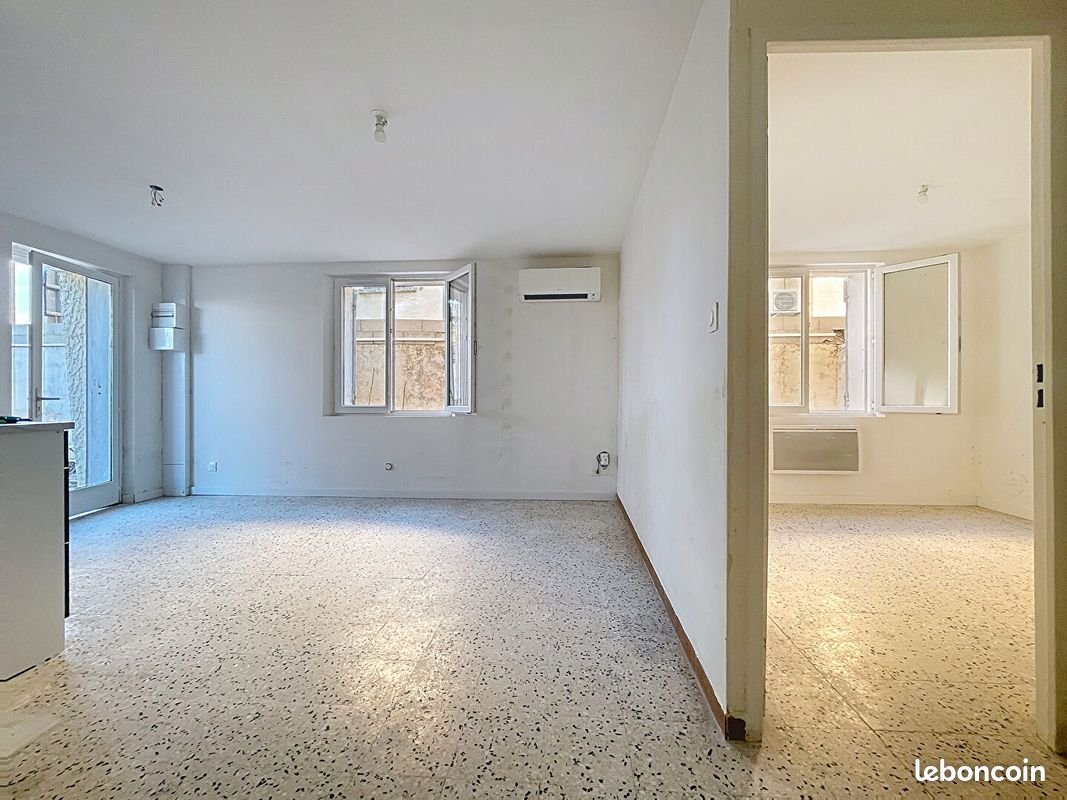 Appartement à louer, 40m², Marignane