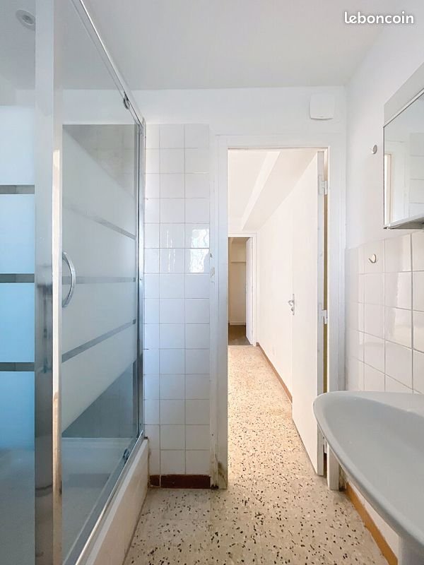 Appartement à louer, 40m², Marignane