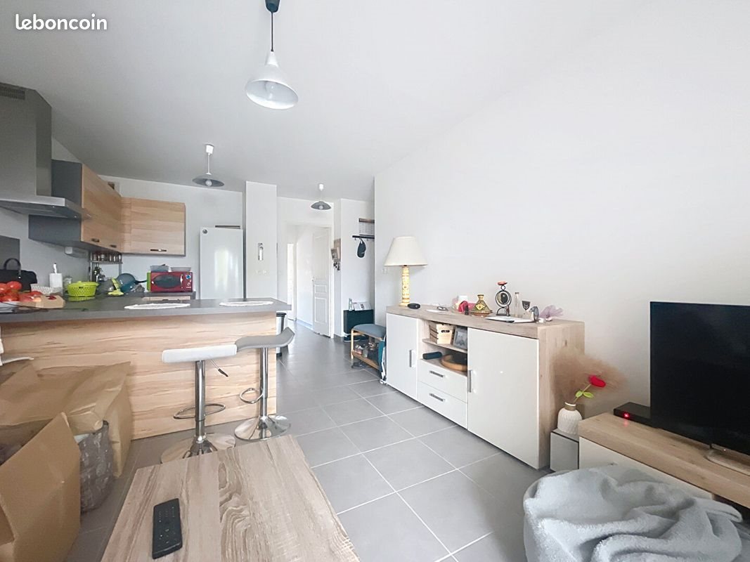 Appartement à louer, 42m², La Fare-les-Oliviers
