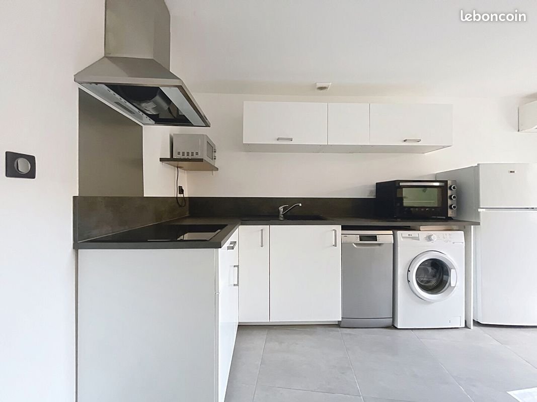 Appartement à louer, 27m², Velaux